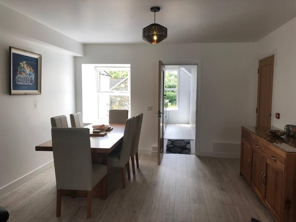 Perfect Apartment In Ideal Location Ennistimon Exterior foto